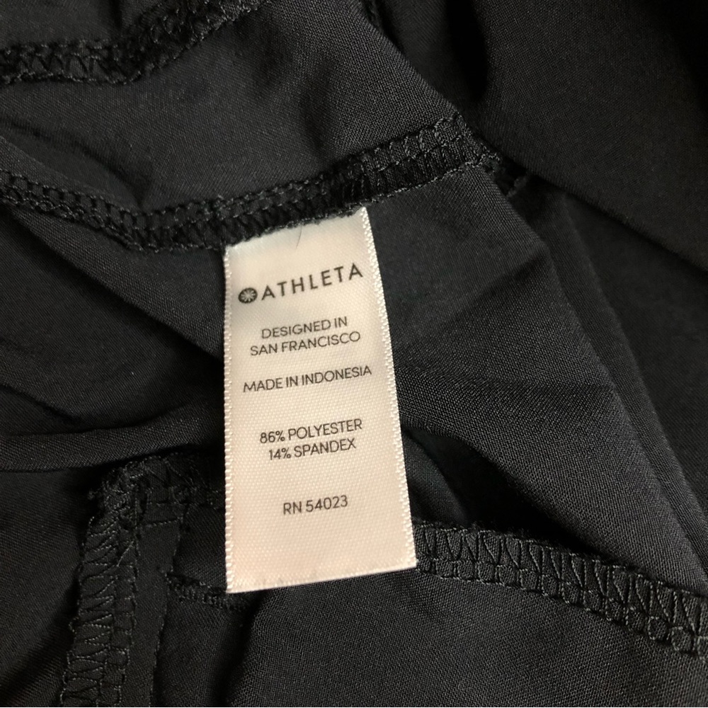 EUC Athleta Shorts Size 4 - Picture 5 of 6